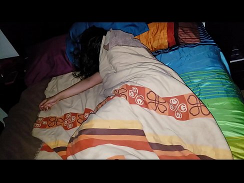❤️ Stepson mắng mẹ kế trẻ của mình trong khi bà ngủ. ️  Fucking  tại chúng tôi% vi.com-milf-300.ru% ❌️❤